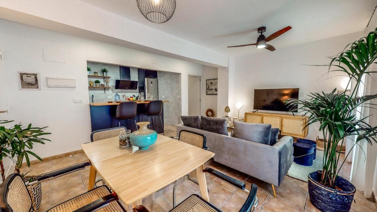 Holisplace- Lovely Apartment In Downtown Alicante Luaran gambar